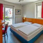فندق Heilbronner Am Schoenen Theater 3*
