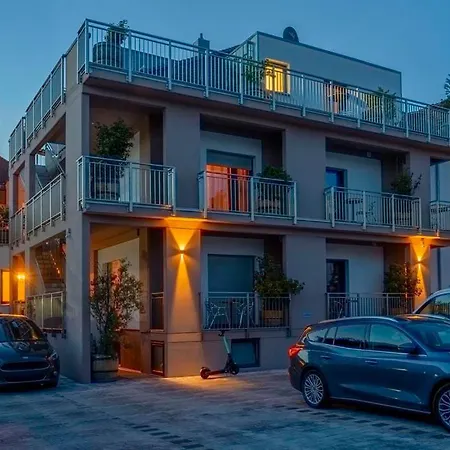 Отель Heilbronner Am Schoenen Theater 3*