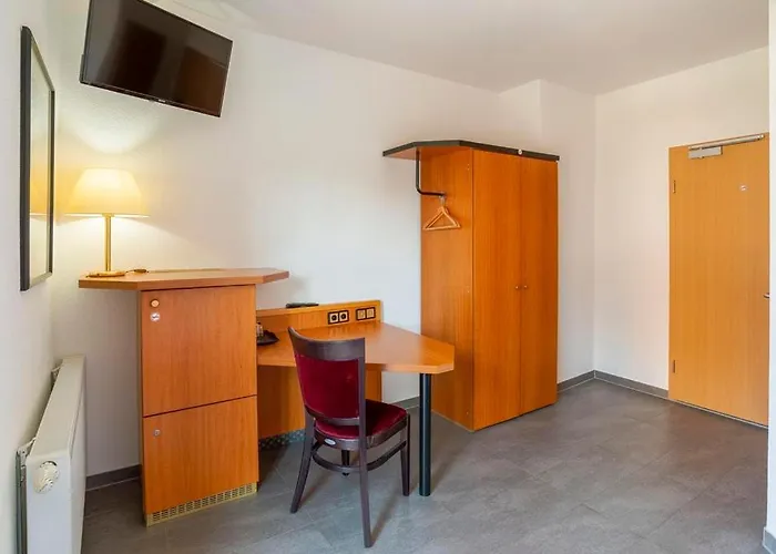 Heilbronner Am Schoenen Theater 海尔布隆