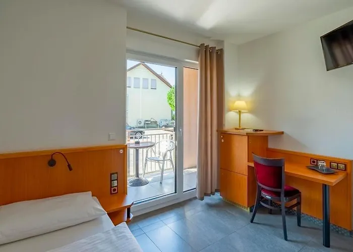 Heilbronner Am Schoenen Theater 海尔布隆